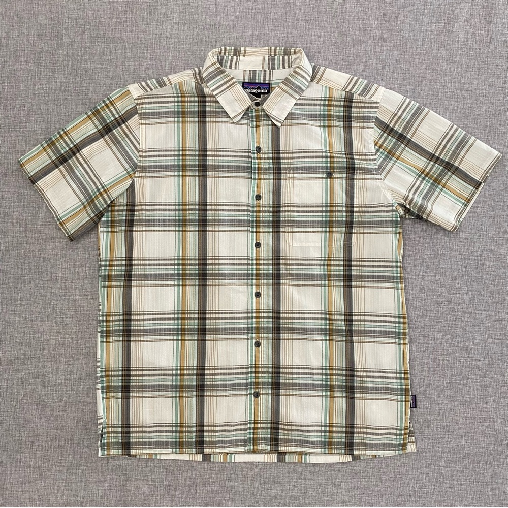 Patagonia Puckerware Mens Large Gray White Plaid Polyester Organic Cotton Shirt